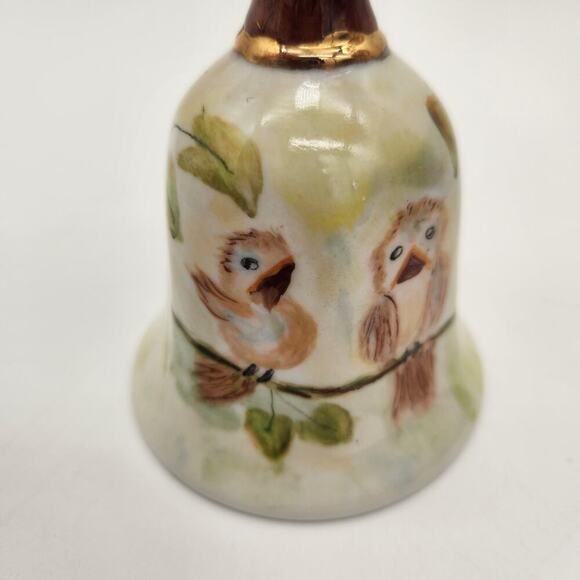 6-Sided Ceramic Bell 3 Sweet Little Birds Hand Painted &‎ Signed Light Ring Tone - Picture 1 of 8